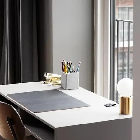 Penthouse W. Private Rooftop At The Waterfront * København